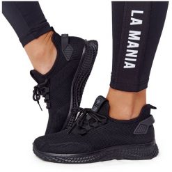 Damskie Sportowe Buty Slip-On Czarne. Czarne obuwie sportowe damskie bez wzorów, z materiału. Za 139.01 zł.