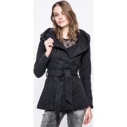 Only - Płaszcz. Czarne płaszcze damskie Only, w paski, z materiału, klasyczne. W wyprzedaży za 219.90 zł.