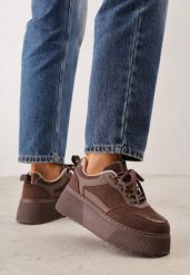 Brązowe Sneakersy z Łączonych Materiałów na Grubej Podeszwie ze Żłobieniami Viko. Brązowe obuwie sportowe damskie Born2be, bez wzorów, z dzianiny. Za 119.99 zł.