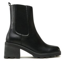 Botki Caprice. Czarne botki damskie Caprice, bez obcasa, na słupku, bez zapięcia. Za 339.99 zł.