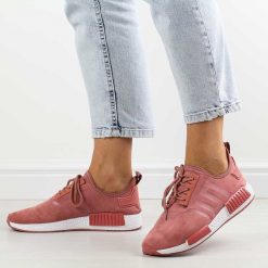Różowe sportowe buty damskie 8159-20. Czerwone obuwie sportowe damskie Suzana, bez wzorów, z nubiku. Za 69.00 zł.