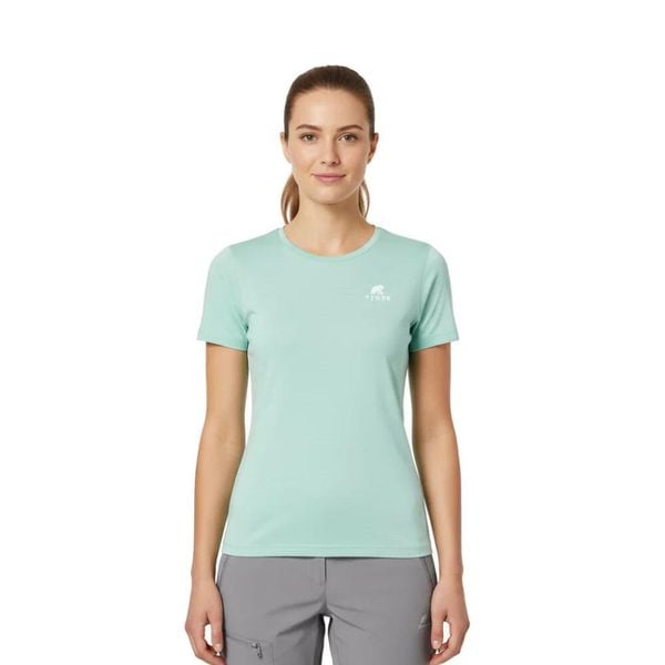 Damska koszulka trekkingowa z merynosów. Zielone koszulki sportowe damskie FJORK MERINO, bez wzorów, z wełny, sportowe, bez kołnierzyka. Za 399.00 zł.