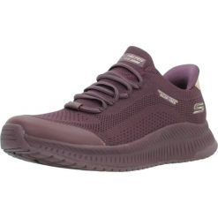 Buty SKECHERS SLIP-INS BOBS SQUAD 4 DIRE STEP Bordeaux. Czerwone trekkingi damskie Skechers, na fitness i siłownię. Za 319.99 zł.