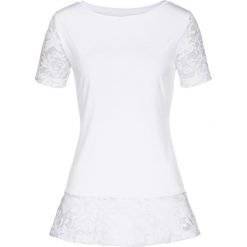 Shirt z koronką bonprix biały. Białe bluzki damskie bonprix, bez wzorów, z koronki, bez kołnierzyka. Za 37.99 zł.