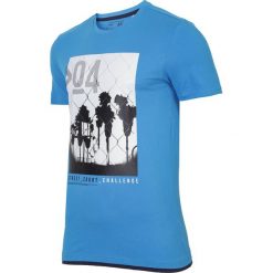 T-shirt męski TSM004 - jasny niebieski. Niebieskie t-shirty męskie 4f, z bawełny. W wyprzedaży za 44.99 zł.