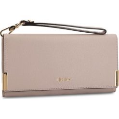 Duży Portfel Damski LIU JO - L Bifold Isola A68009 E0087 Red Sand 61509. Czerwone portfele damskie Liu Jo, ze skóry ekologicznej. Za 339.00 zł.