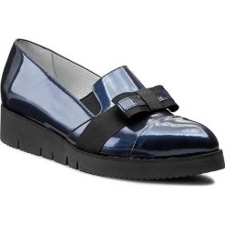 Półbuty R.POLAŃSKI - 0789/K Granat Metalik. Niebieskie półbuty damskie R.Polański, z lakierowanej skóry. W wyprzedaży za 219.00 zł.