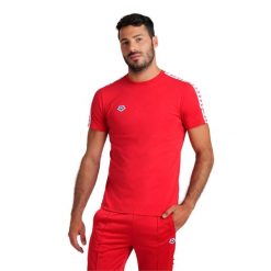 Koszulka sportowa Arena M T-Shirt Team Icons. Czerwone koszulki sportowe męskie Arena, m, bez wzorów, klasyczne, bez kołnierzyka. Za 129.99 zł.
