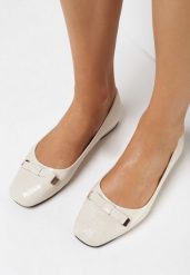 Beżowe Balerinki Achedeia. Brązowe baleriny damskie Born2be, z aplikacjami, ze skóry, eleganckie, bez obcasa, na płaskiej podeszwie. Za 54.99 zł.