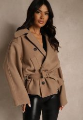 Beżowy Pudełkowy Krótki Płaszcz z Wiskozą z Wiązanym Paskiem i Kołnierzykiem Tusainea. Brązowe płaszcze damskie Renee, bez wzorów, z dzianiny, krótkie, bez kaptura. Za 169.99 zł.