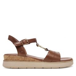 Sandały Tamaris. Brązowe sandały damskie Tamaris, bez wzorów, bez obcasa, na koturnie, bez zapięcia. Za 249.99 zł.