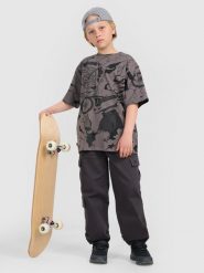 4F Spodnie casual cargo chłopięce - szare 134 (8-9 lat). Szare spodnie sportowe dla chłopców 4f, bez wzorów, z bawełny, casualowe. Za 129.99 zł.