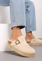 Beżowe Klapki na Platformie Ozdobione Klamrą i Futerkiem Lasandra. Brązowe klapki damskie Renee, bez wzorów, z jeansu, eleganckie, bez obcasa, na platformie. Za 74.99 zł.