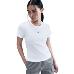 Koszulka sportowa damska Nike HV4994100. Białe koszulki sportowe damskie Nike, l, bez wzorów, z materiału, bez kołnierzyka, bez ramiączek, na fitness i siłownię. Za 252.00 zł.