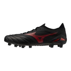 Buty piłkarskie Mizuno Morelia Neo Iv Beta Elite FG. Czarne buty sportowe męskie Mizuno, bez zapięcia, do piłki nożnej. Za 899.70 zł.