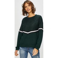 Jacqueline de Yong - Bluza. Czarne bluzy damskie Jacqueline de Yong, z aplikacjami, z dzianiny. W wyprzedaży za 69.90 zł.