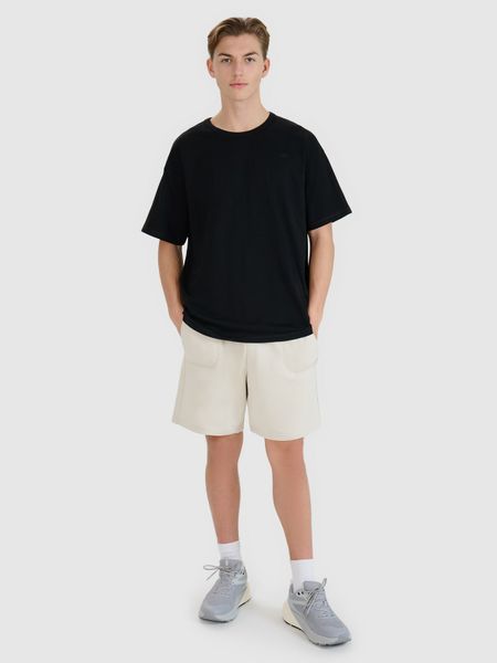 4F Spodenki dresowe uniseks - beżowe L. Brązowe szorty sportowe damskie 4f, l, bez wzorów, z bawełny, sportowe. W wyprzedaży za 59.99 zł.