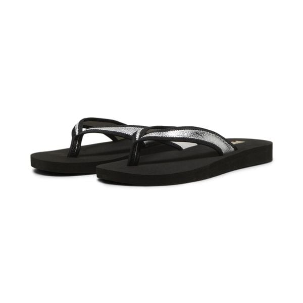 Damskie klapki Sandy Flip PUMA Black Silver Metallic. Czarne klapki damskie Puma, bez wzorów, z materiału, wakacyjne, bez obcasa. Za 190.00 zł.