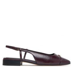 Baleriny Aldo. Czerwone baleriny damskie Aldo, bez wzorów, bez obcasa. Za 369.99 zł.