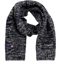 Stylowy szalik zimowy męski Superdry Stockholm. Czarne szaliki męskie Superdry., na zimę, bez wzorów. W wyprzedaży za 96.00 zł.
