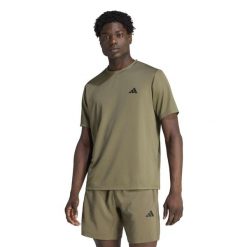 Koszulka adidas Essentials. Zielone koszulki sportowe męskie Adidas, s, bez wzorów, bez kołnierzyka, bez ramiączek, na fitness i siłownię, climacool (adidas). Za 118.55 zł.