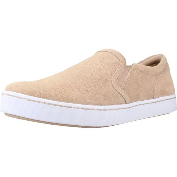 Buty CLARKS PAWLEY BLISS Nago. Czerwone trekkingi damskie Clarks, trekkingowe. Za 194.99 zł.