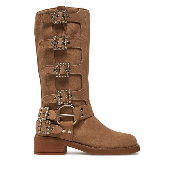 Kozaki Alma En Pena. Brązowe kozaki damskie Alma en Pena, bez obcasa, na płaskiej podeszwie. Za 639.99 zł.