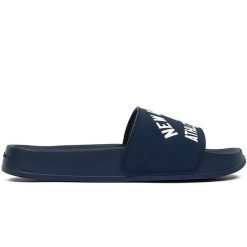 Klapki męskie New Balance SMF200K3 – granatowe. Niebieskie klapki męskie New Balance, klasyczne. Za 119.99 zł.