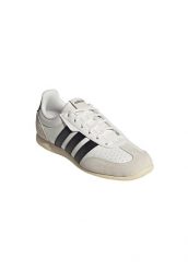 Buty ADIDAS KI6726 BARREDA LO Biały. Brązowe obuwie sportowe damskie Adidas, bez wzorów, z materiału, do biegania. Za 342.20 zł.