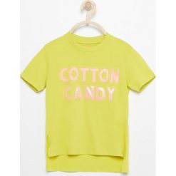 T-shirt z cekinami - Zielony. T-shirty i topy dla dziewczynek Reserved. W wyprzedaży za 14.99 zł.