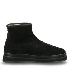Botki Gant. Czarne botki męskie GANT, bez wzorów, bez zapięcia. Za 359.99 zł.