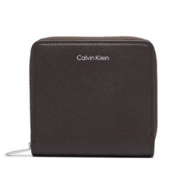 Portfel Calvin Klein. Brązowe portfele męskie Calvin Klein, bez wzorów. Za 249.99 zł.