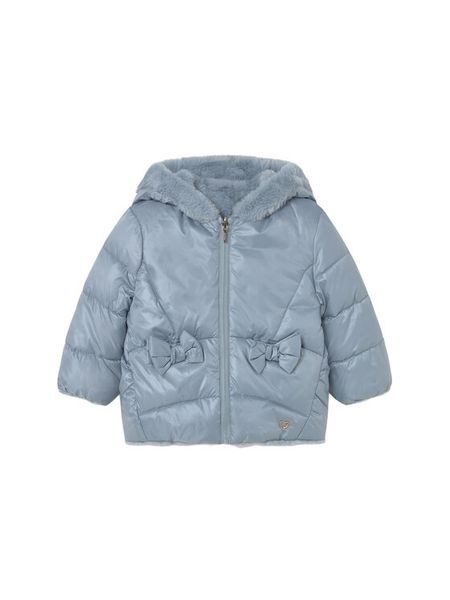 Mayoral Kurtka zimowa 2435 Niebieski Regular Fit. Niebieskie buty zimowe dziewczęce Mayoral, na zimę, bez wzorów, z syntetyku, bez kaptura. Za 219.99 zł.