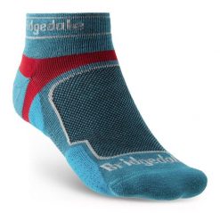 BRIDGEDALE Skarpety męskie ULTRALIGHT T2 COOLMAX SPORT LOW blue-L. Niebieskie skarpety męskie Bridgedale, bez wzorów, z elastanu. Za 58.70 zł.