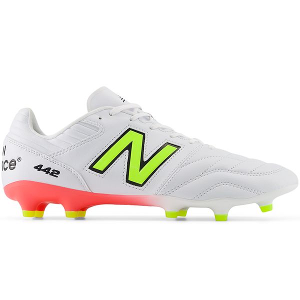 Korki męskie New Balance 442 V2 PRO FG MS41FMB2 – białe. Białe buty sportowe męskie New Balance, z materiału, bez zapięcia, na fitness i siłownię. Za 449.99 zł.