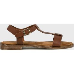 Tamaris - Sandały. Brązowe klapki damskie Tamaris, bez wzorów, z gumy, bez obcasa, na szpilce, bez zapięcia. W wyprzedaży za 179.90 zł.