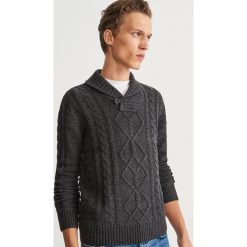 Sweter z domieszką wełny - Szary. Szare swetry przez głowę męskie Reserved, z wełny. Za 159.99 zł.