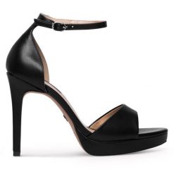 Sandały Nine West. Czarne sandały damskie Nine West, bez wzorów, bez obcasa, na szpilce, bez zapięcia. Za 229.99 zł.