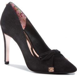Szpilki TED BAKER - Gewell 9-17598 Black. Czarne szpilki damskie Ted Baker, z materiału. W wyprzedaży za 539.00 zł.