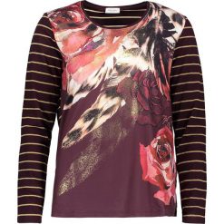 Koszulka w kolorze bordowo-złotym. T-shirty damskie marki Gerry Weber. W wyprzedaży za 85.95 zł.
