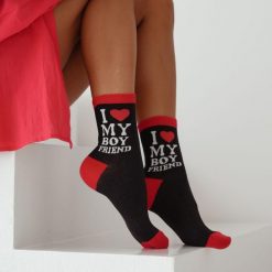Czarne skarpetki damskie I LOVE MY BOYFRIEND 1141. Czarne skarpety damskie Milena, bez wzorów, z bawełny. Za 15.90 zł.
