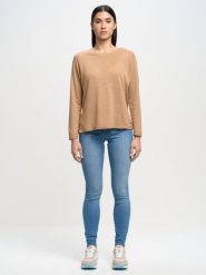 Sweter damski z wiskozy brązowy Airin 802. Brązowe swetry damskie Big Star, l, bez wzorów, ze skóry, klasyczne, bez kołnierzyka, bez ramiączek, bez kaptura. W wyprzedaży za 129.99 zł.