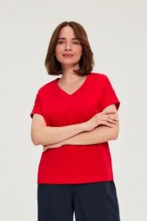 Bluzka z bawełny czerwona. Czerwone bluzki damskie MOODO, l, bez wzorów, z bawełny, bez kołnierzyka, bez ramiączek. Za 44.99 zł.