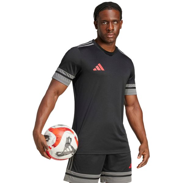 Koszulka męska adidas Squadra 25. Czarne koszulki sportowe męskie Adidas, m, bez wzorów, z poliesteru, bez kołnierzyka, bez ramiączek, do piłki nożnej. Za 79.00 zł.