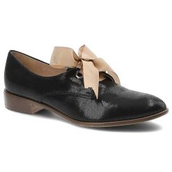 Czarne Półbuty Gamis Eleganckie Damskie Buty Skórzane. Czarne półbuty damskie GAMIS, bez wzorów, z nubiku, eleganckie, bez obcasa, na płaskiej podeszwie, bez zapięcia. Za 199.00 zł.