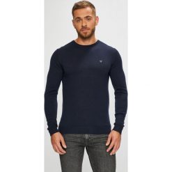 Guess Jeans - Sweter. Swetry przez głowę męskie marki Guess Jeans. W wyprzedaży za 299.90 zł.