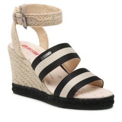 Espadryle Big Star Shoes. Czarne klapki damskie BIG STAR SHOES, bez wzorów, bez obcasa, bez zapięcia. Za 129.99 zł.