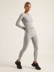 Legginsy push up Active z wiskozą - szary. Szare legginsy damskie Sinsay, l, bez wzorów, z wiskozy, na fitness i siłownię. Za 39.99 zł.