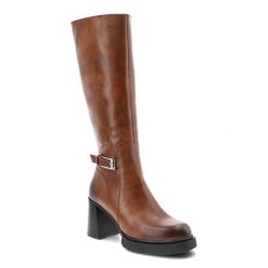 Brązowe Kozaki Armodo Stylowe Skórzane Buty Damskie. Brązowe kozaki damskie Armodo, z jeansu, przed kolano, bez obcasa, na obcasie. Za 450.99 zł.