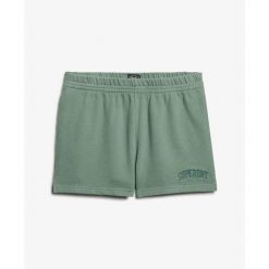 Krótki haftowany ton w ton strój sportowy dla kobiet Superdry. Zielone szorty sportowe damskie Superdry., bez wzorów, eleganckie. W wyprzedaży za 143.20 zł.